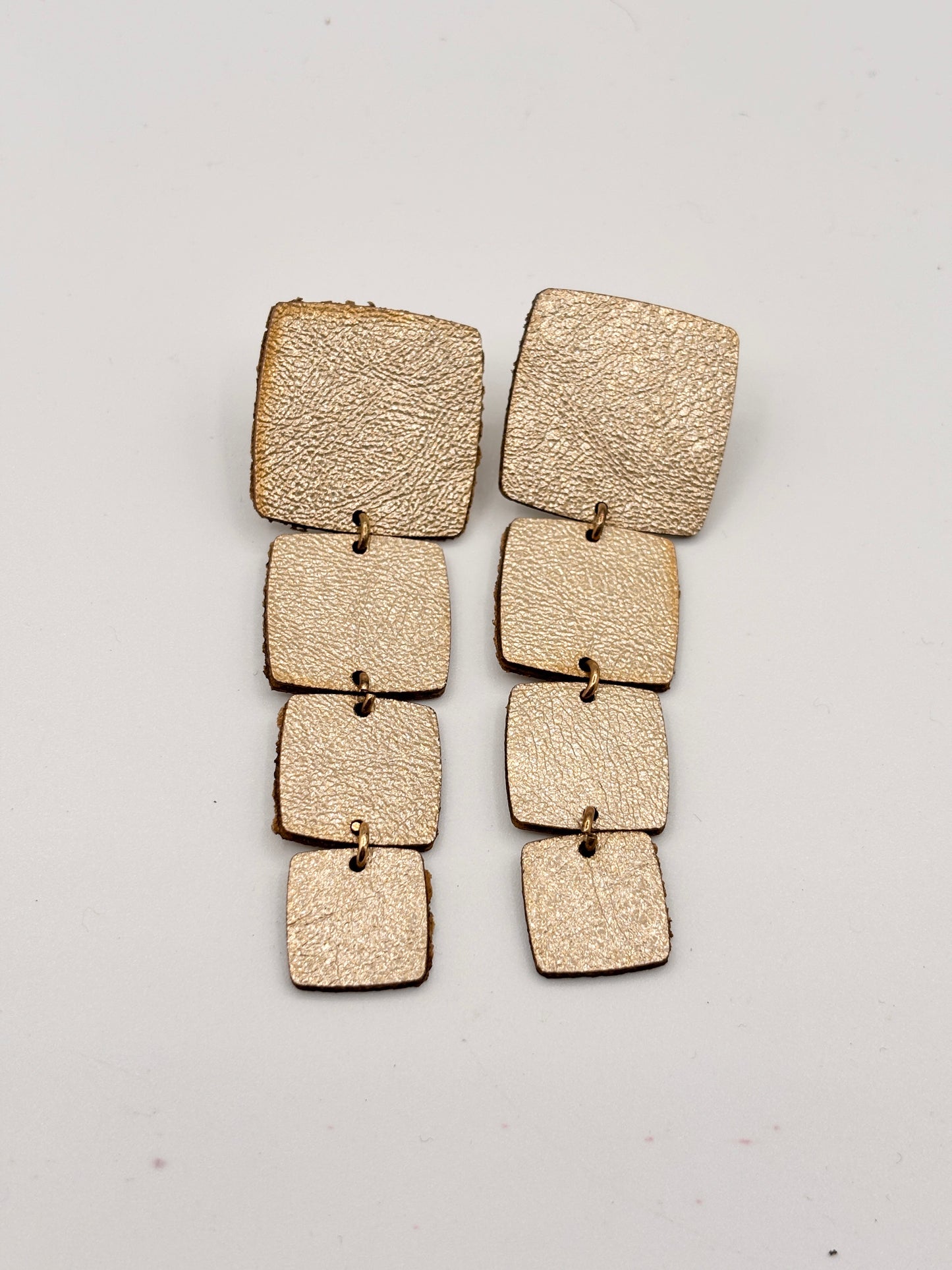 RECTANGLE EARRINGS - Matte Reptile Black