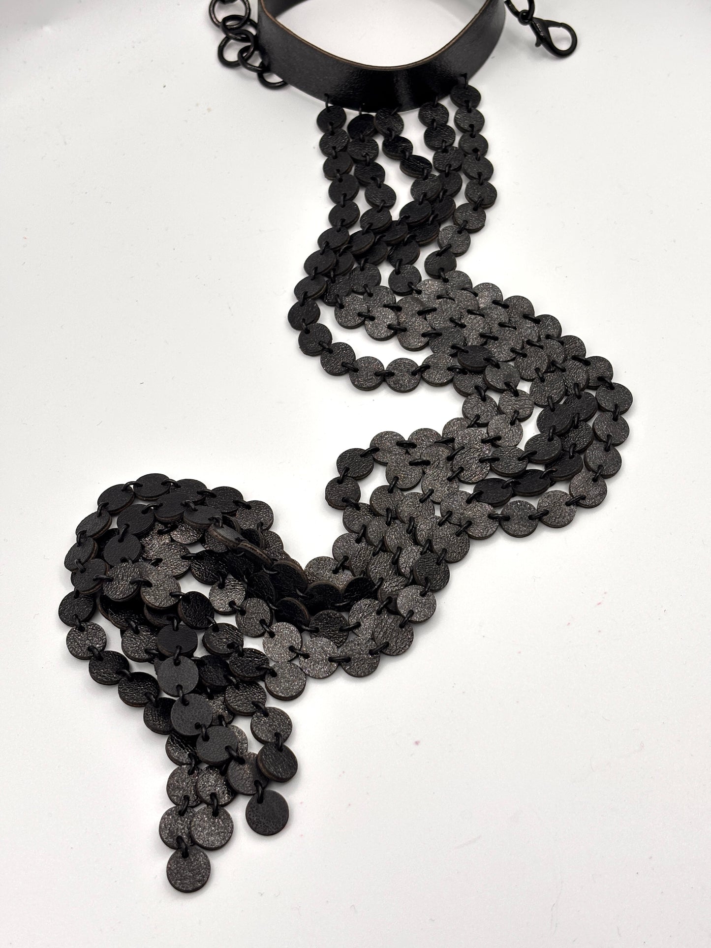 Collana MULTIFILO - Nero Cangiante