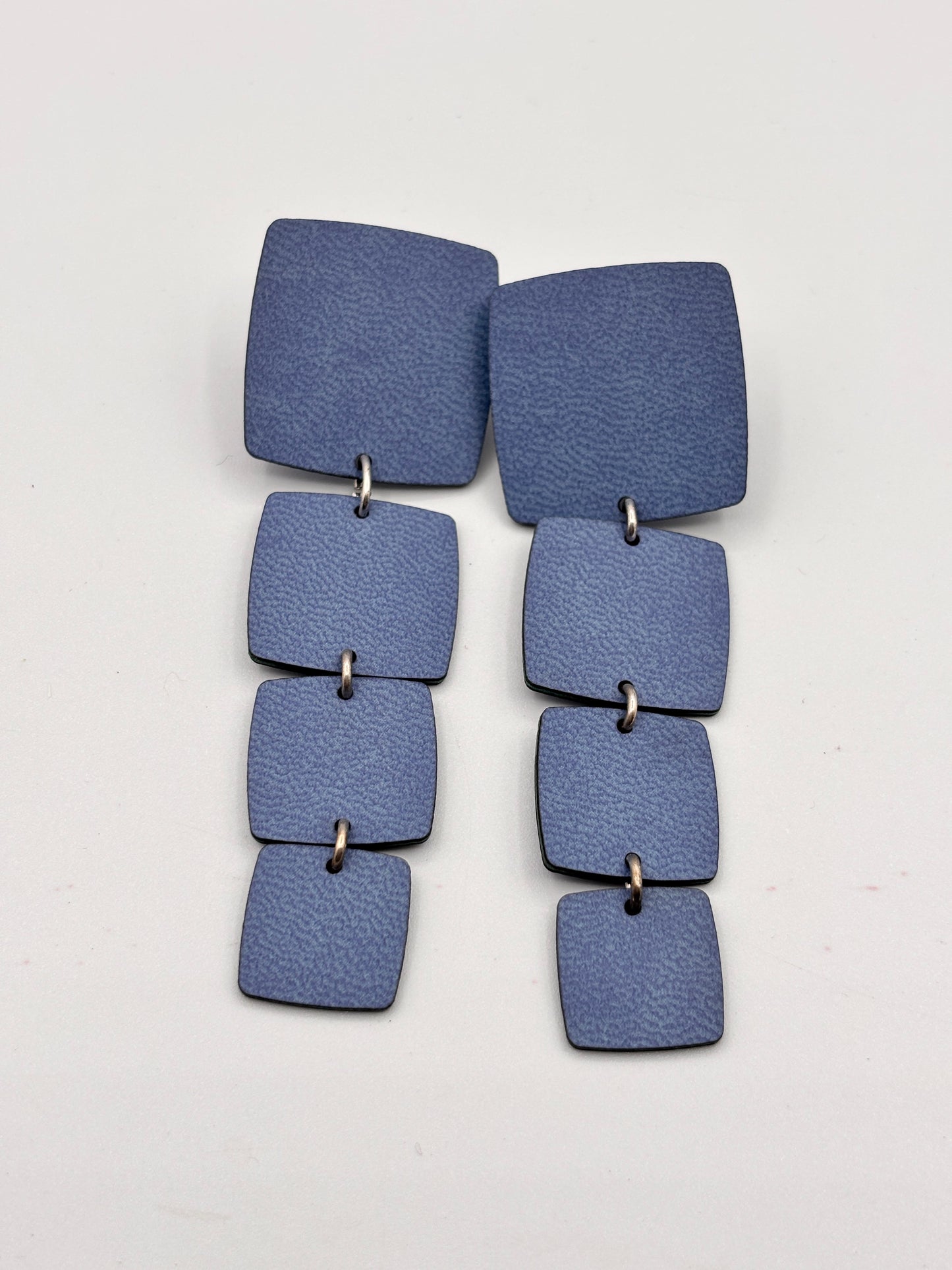 RECTANGLE EARRINGS - Matte Reptile Black