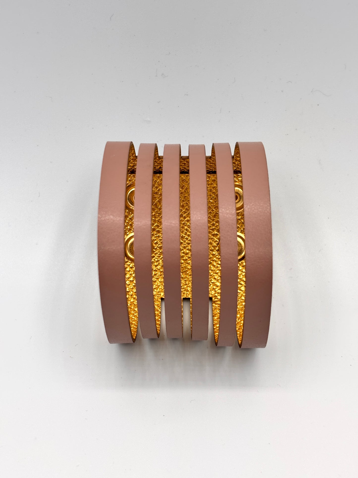 Ribbon Bracelet - Vinaccio