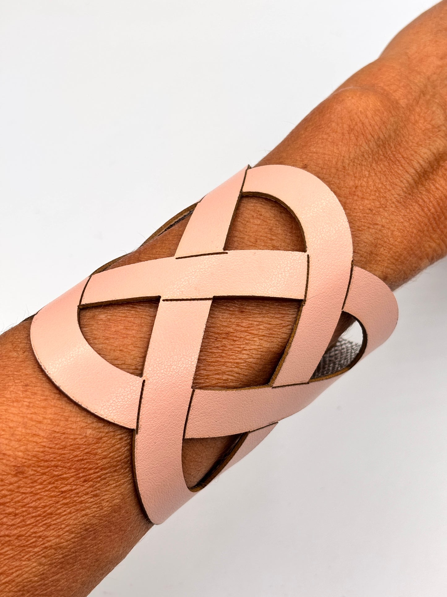 Intreccio Bracelet - Black Reptile Mat