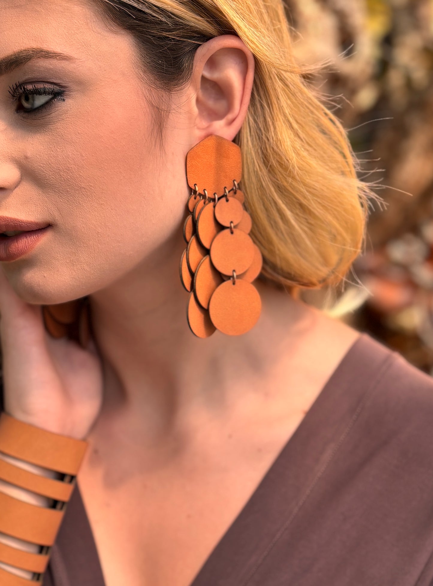 BUBBLES EARRINGS - Matte Reptile Black