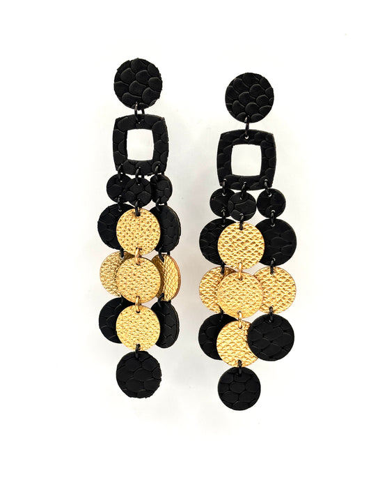 CHANDELIER EARRINGS - Gold