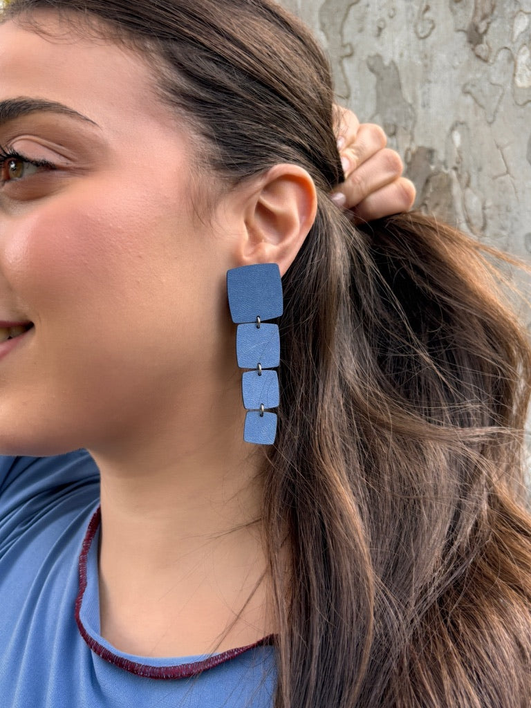 RECTANGLE EARRINGS - Matte Reptile Black