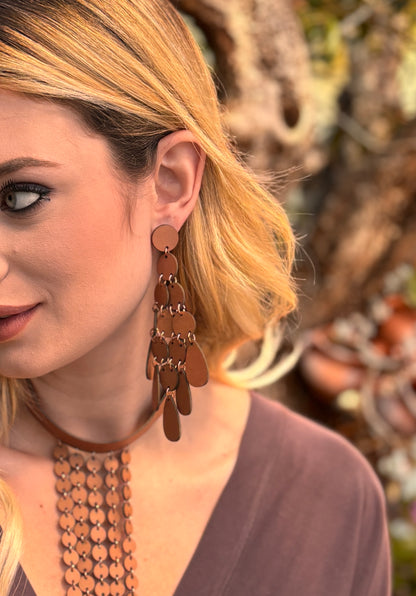 CHANDELIER EARRINGS - Wine