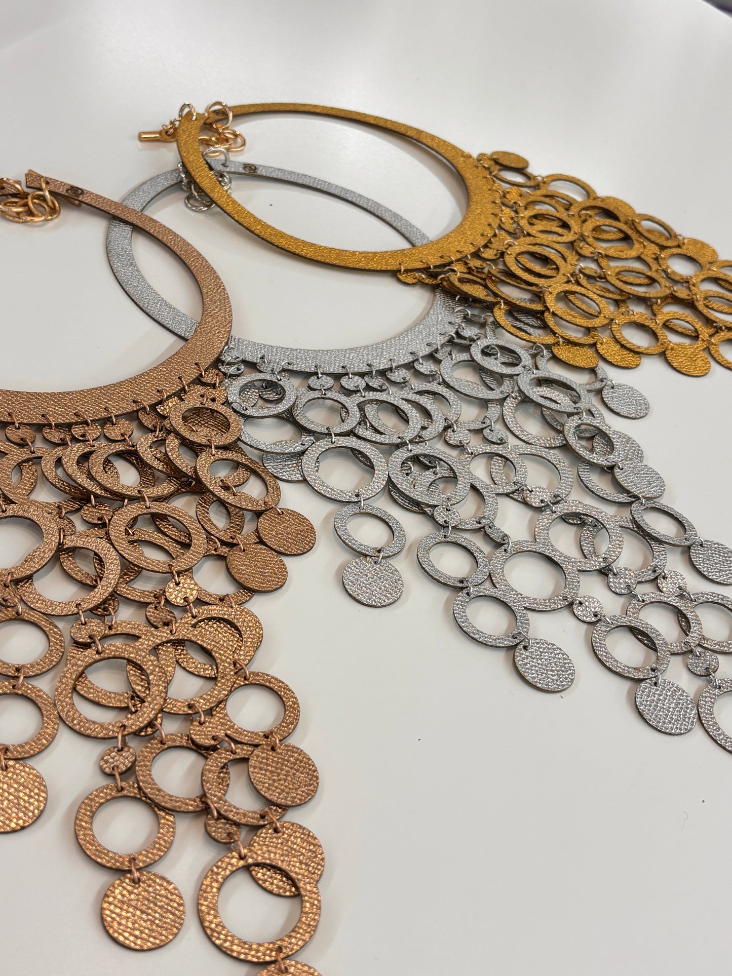 Collana CERCHI degradè - Oro Rosa Martellato