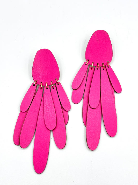 TUFT EARRINGS - Fuchsia