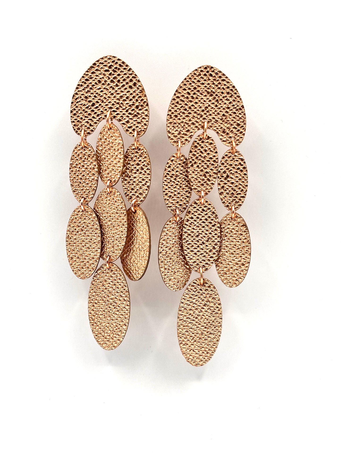 Orecchini CASCATA - Oro Rosa Martellato